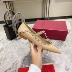 Valentino flat shoes